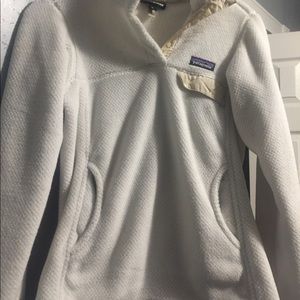 White Patagonia pullover